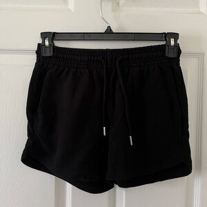 H&M Women's Black  Shorts